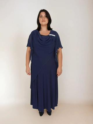 Rochie lungă din licra și voal cu croială lejeră. Perfectă pentru evenimente speciale.